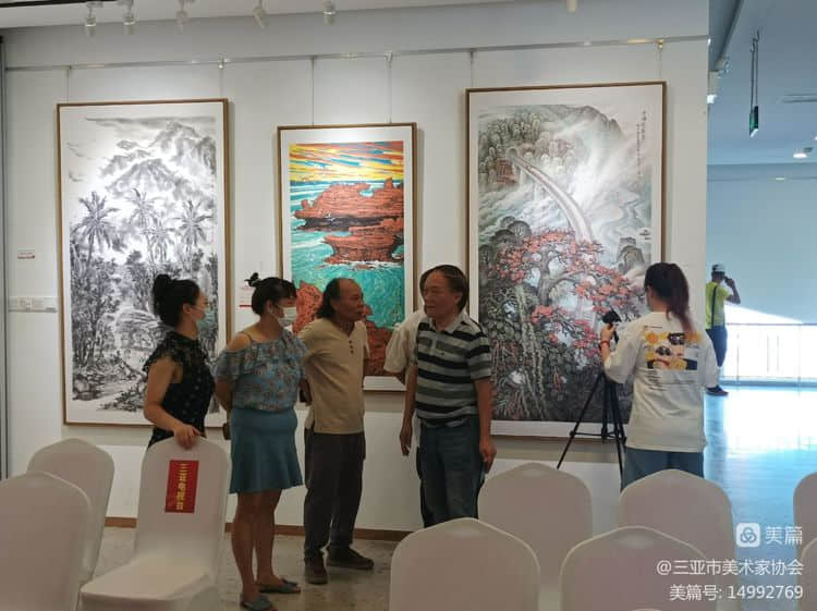 “百年征程”庆祝中国共产党成立100周年三亚市优秀美术作品展