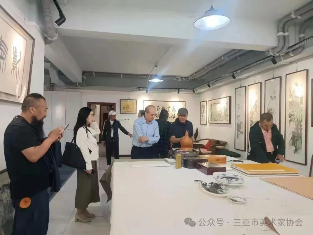 三亚美术家协会“北京行-庆华诞 探古韵 赏创新”艺术交流活动